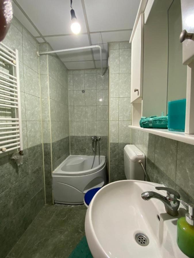 Tea Apartment Skopje Buitenkant foto